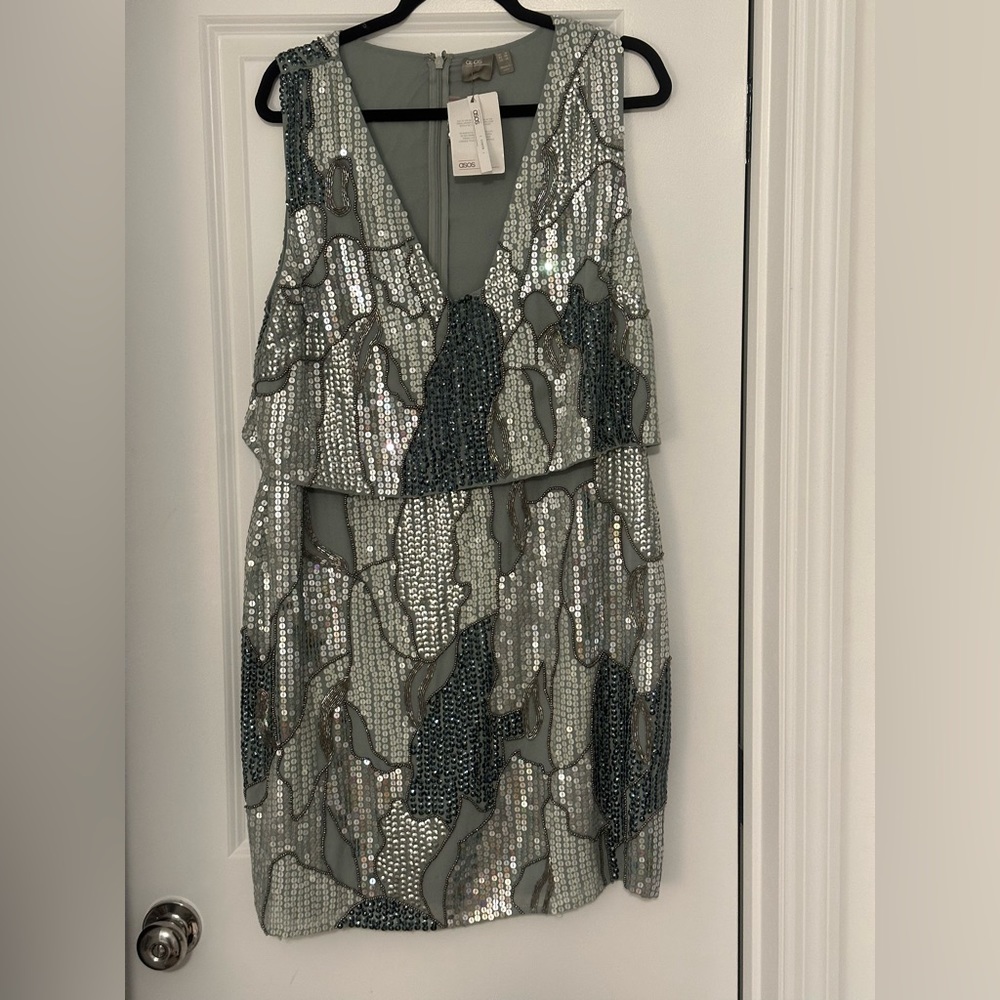 Light green sequins mini dress never worn/brand new with tags